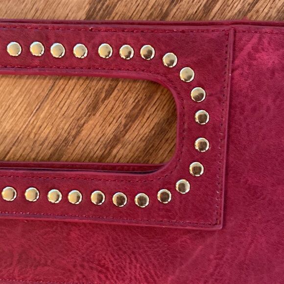 Ah-dorned dark red back with gold accents shoulder or cross body - Picture 7 of 14